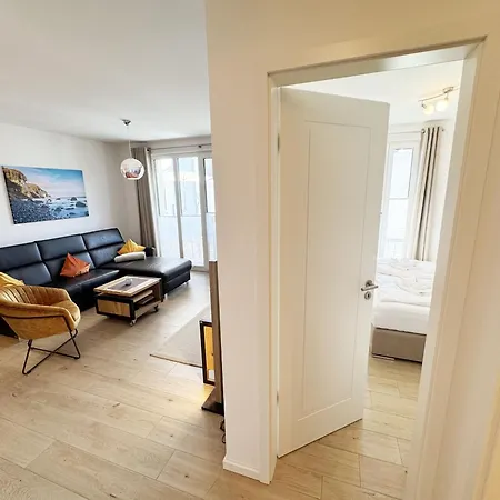 Strandlaeufer Whg 36 Meerjungfrau Mit Balkon Apartamento Baabe