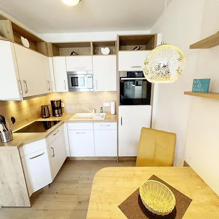 Strandlaeufer Whg 36 Meerjungfrau Mit Balkon